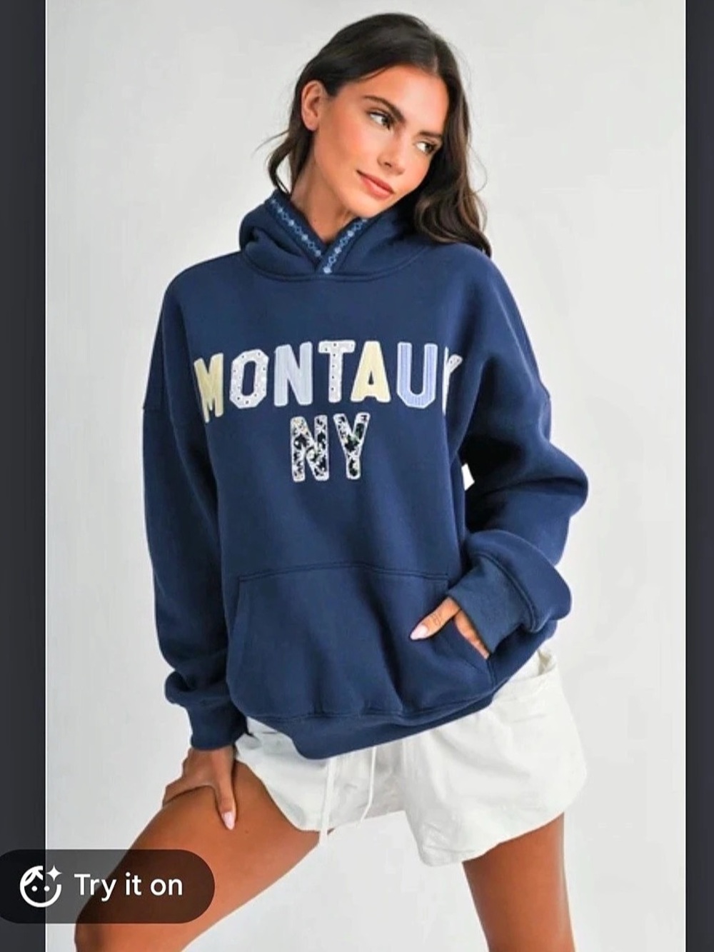 Abercrombie & Fitch Montauk NY
Graphic Sunday Hoodie Blue Large